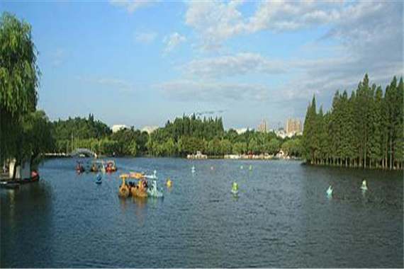 中国十大最美城市公园颐和园稳居第一东湖公园上榜
